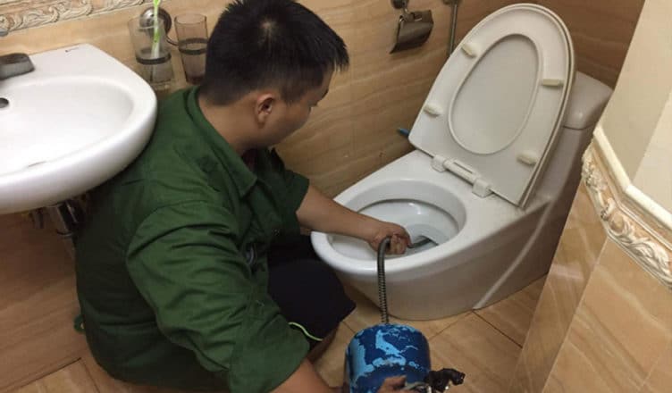 Thông tắc bồn cầu tại Q. Thanh Xuân